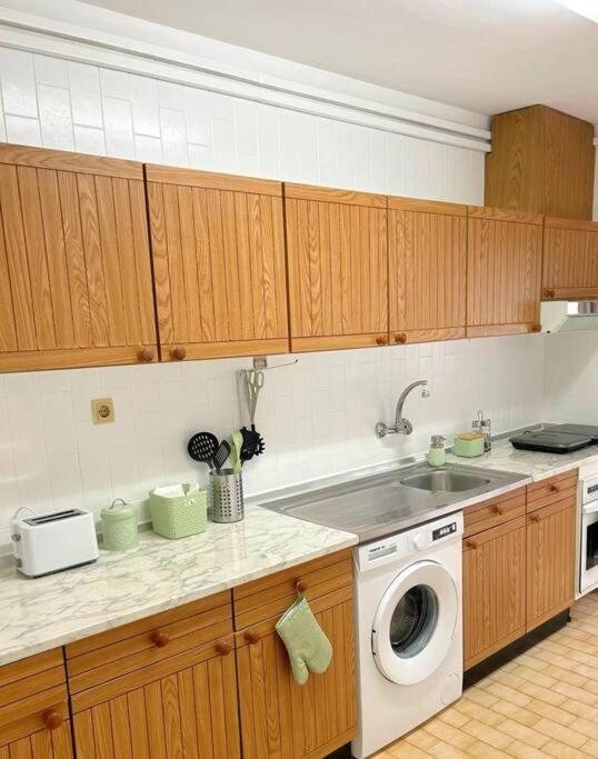 Oporto Music Flat - Very Central & Free Parking Luaran gambar