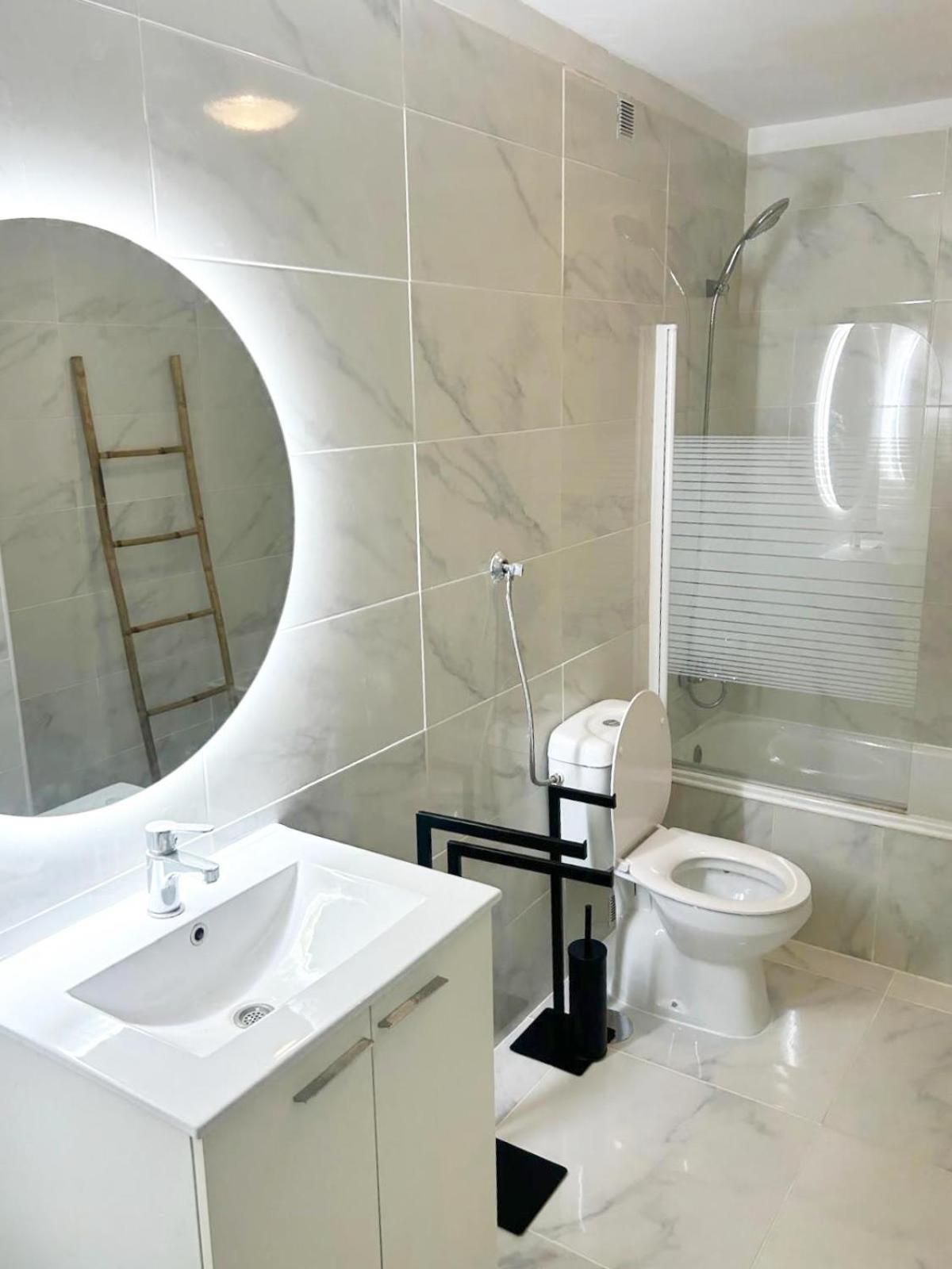Oporto Music Flat - Very Central & Free Parking Luaran gambar